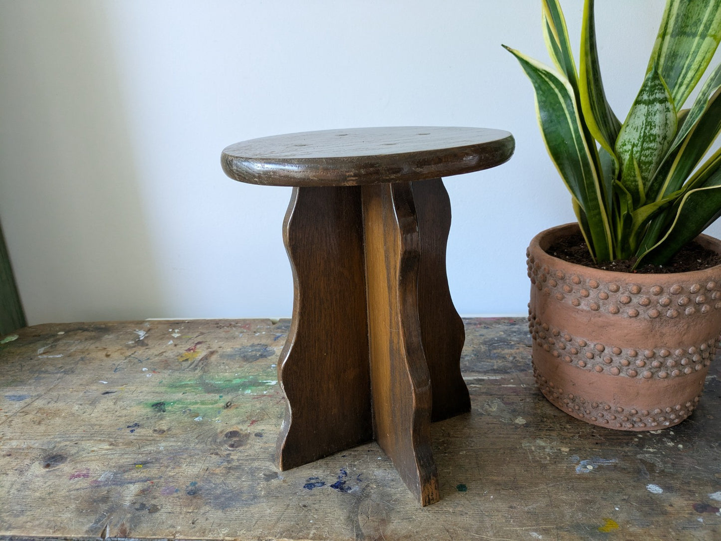 Oak Occasional Side Table Pegged Scalloped Edges Legs Cross Stool Brown VTG Wood