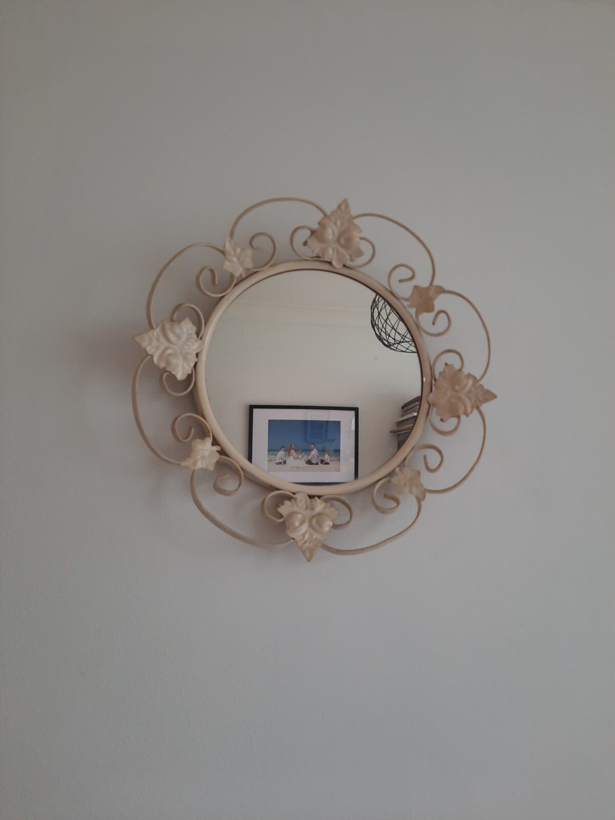 Vtg Retro Round Wrought Iron Wall Mirror Scroll & Leaf Design Cream Circular 70s