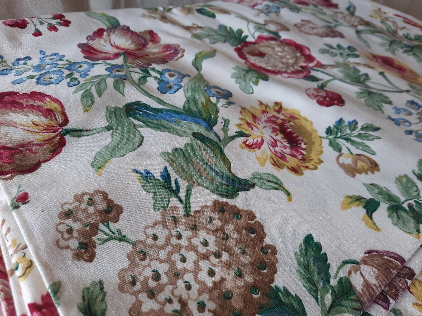 vintage Floral Rose fabric 11.75m Shabby Chic Pretty Flowers Craft Upholstery 
