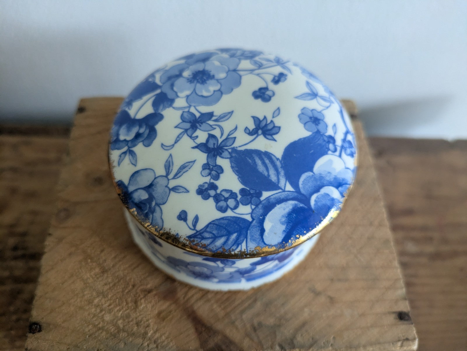 Royal Elegance Staffordshire England China Floral Lidded Blue Trinket Box Pot