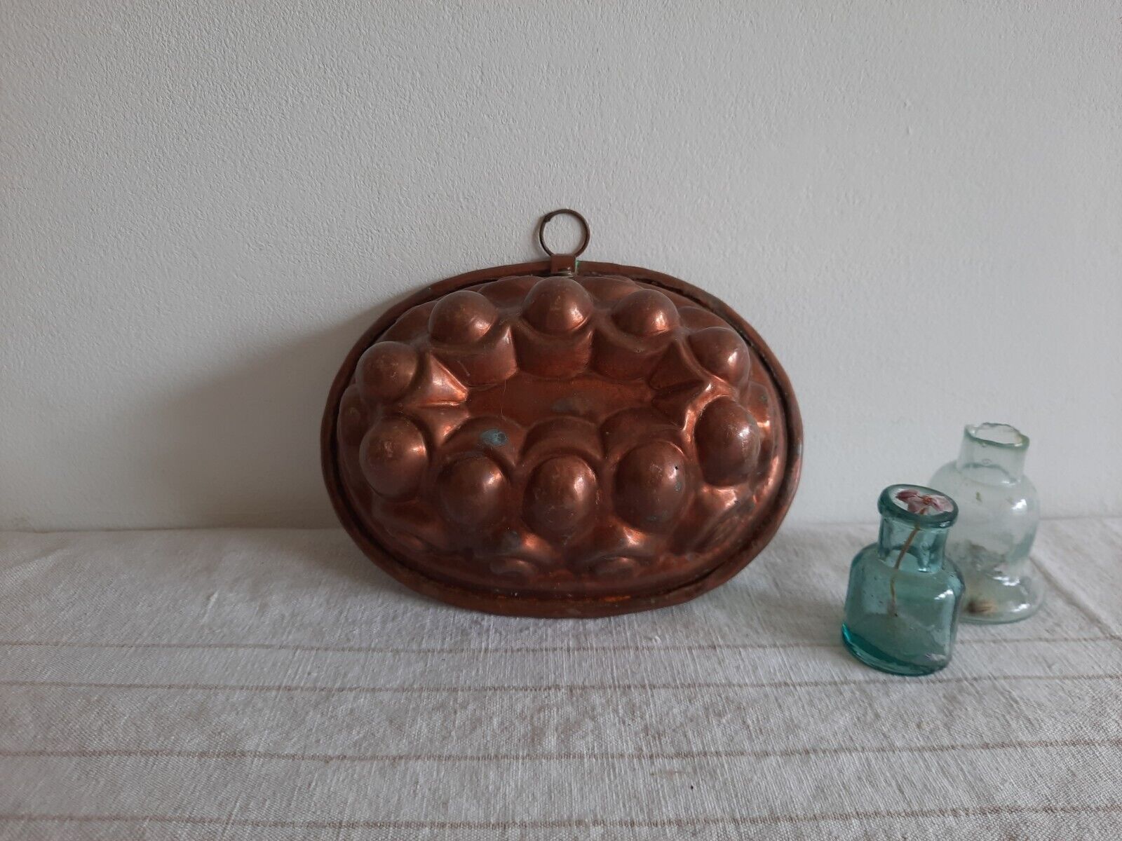 Antique Copper Jelly Mould Oval 3d Cake Pan Hanging Round Display Prop Old Rare