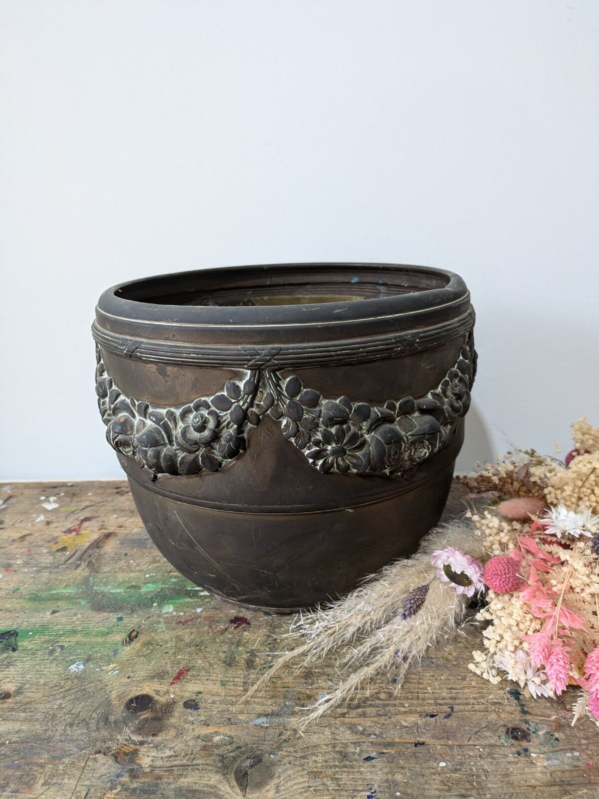 Antique Arts & Crafts Brass Planter Large Size Aspidistra Plant Pot Swags Floral