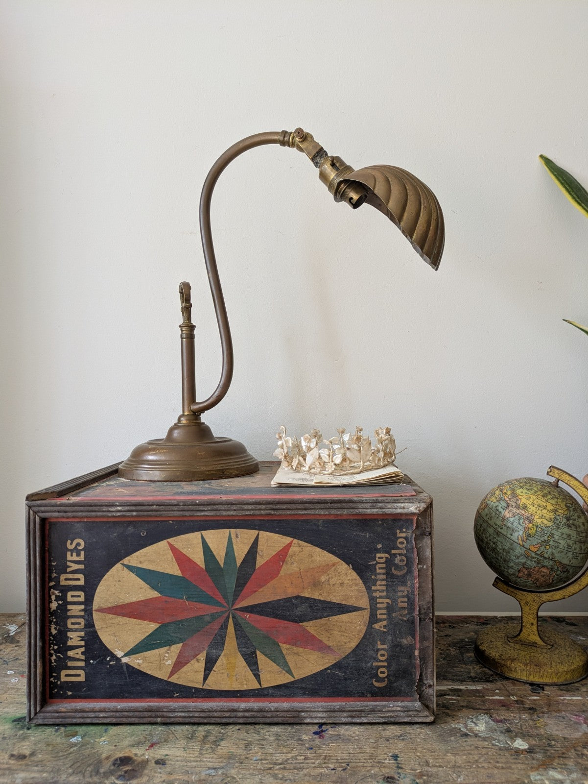 VINTAGE 1920s 30s ANTIQUE ART DECO BRASS SWAN NECK SHELL CLAM DESK LAMP WORKING!