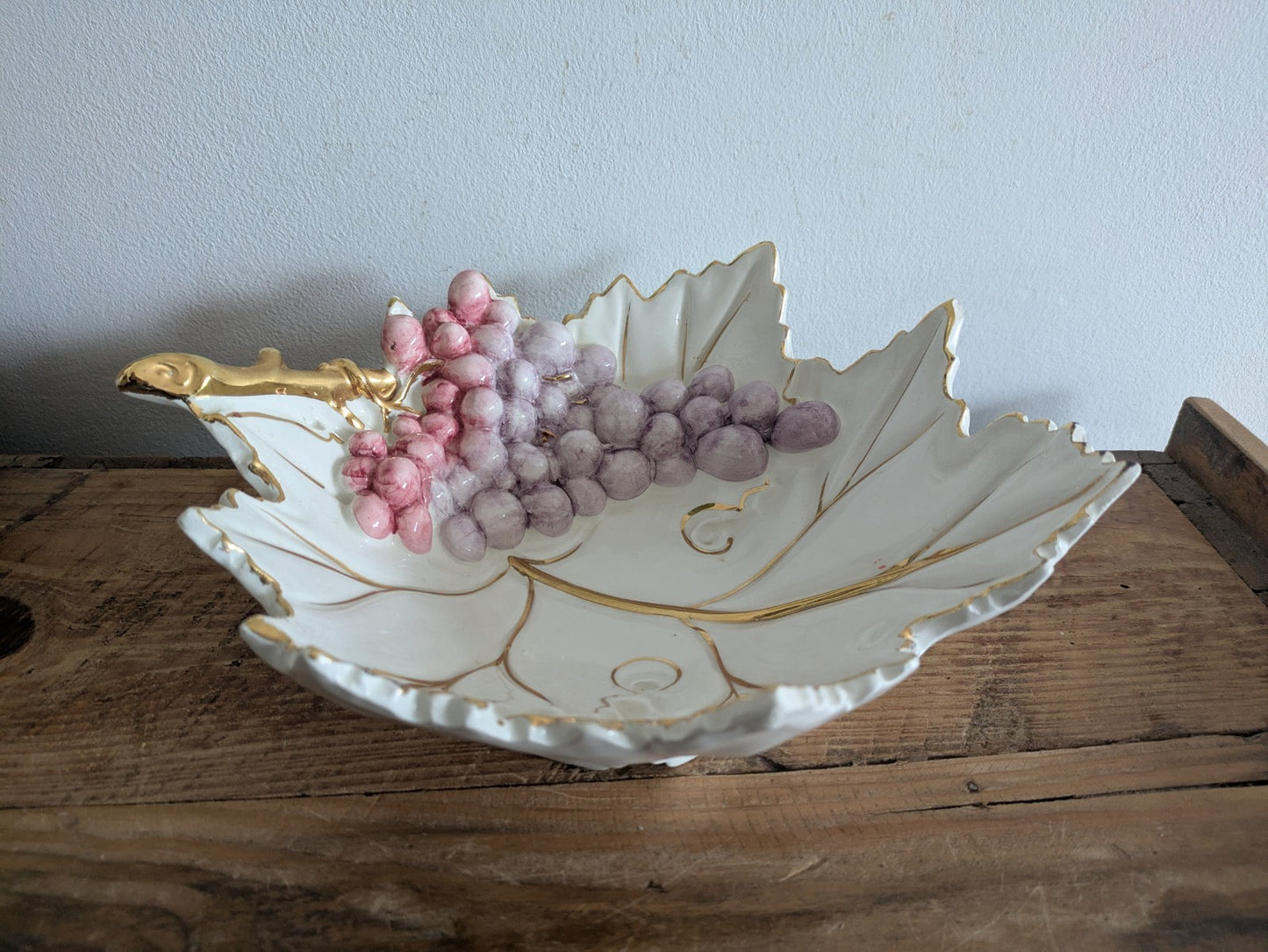Vintage Majolica White Leaf & Grape Bowl Italy Platter Gilt Painted Capodimonte 