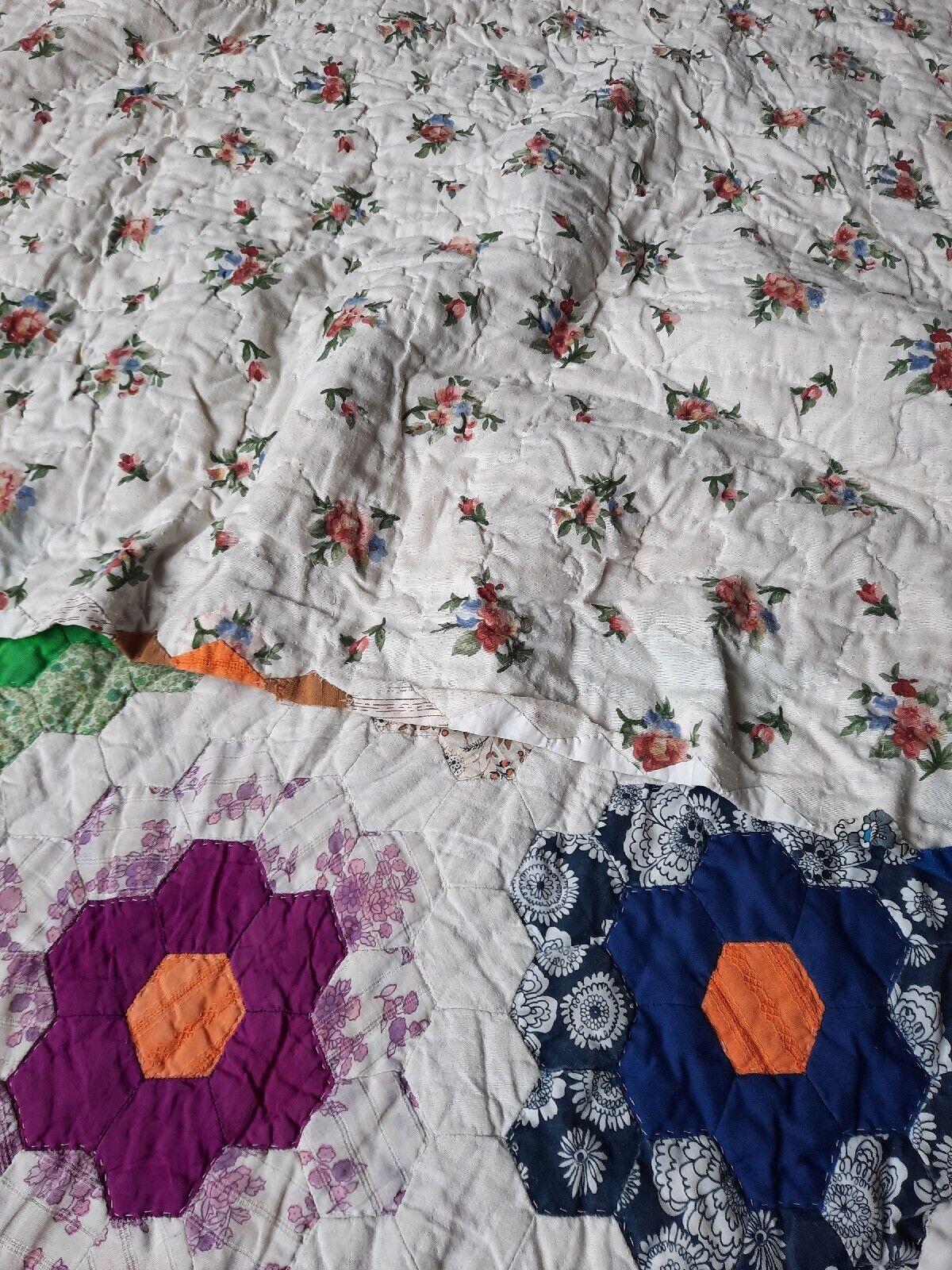 Vintage handmade 50p Patchwork blanket bed Throw Grandma's Sofa hexagon Double!!