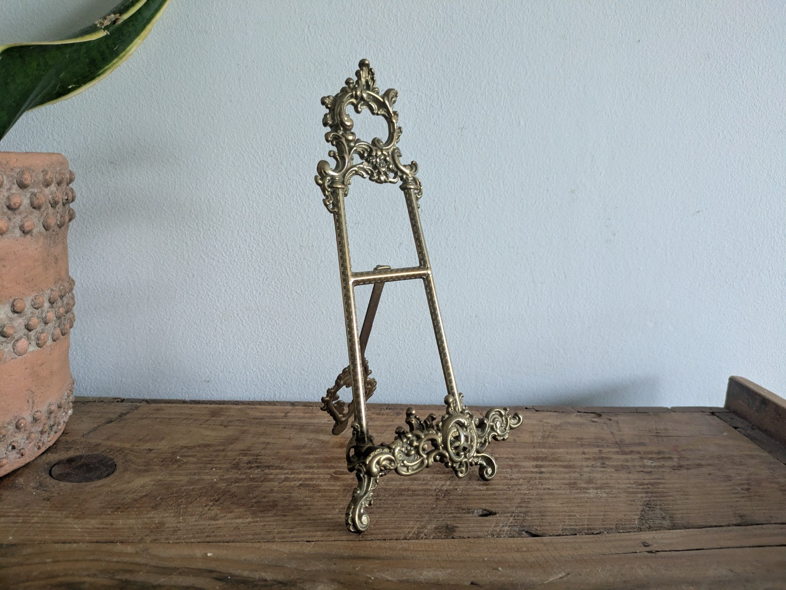 Decorative Brass Display Stand Easel Quality Heavy Brass Frame Ornate Rococo Vtg