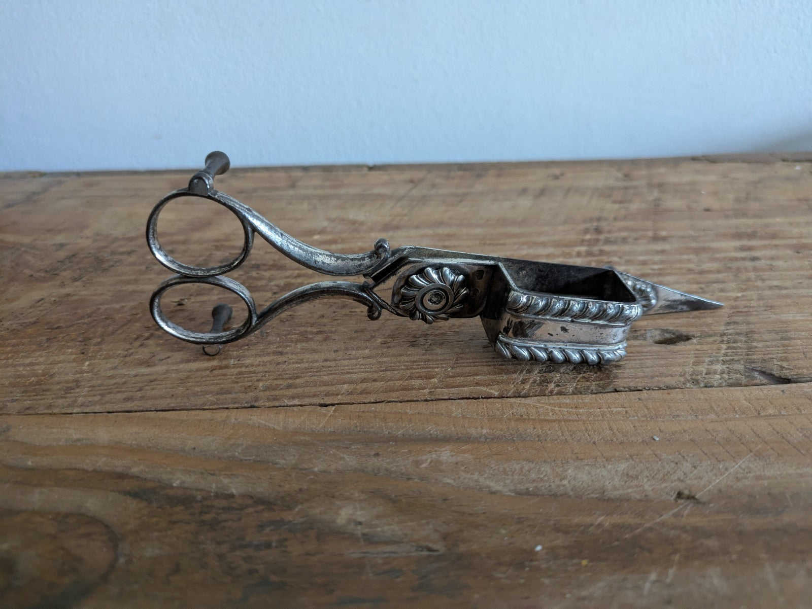 Silver Plate Vintage Victorian Antique Pair Candlesnuffers Wick Cutter Scissor