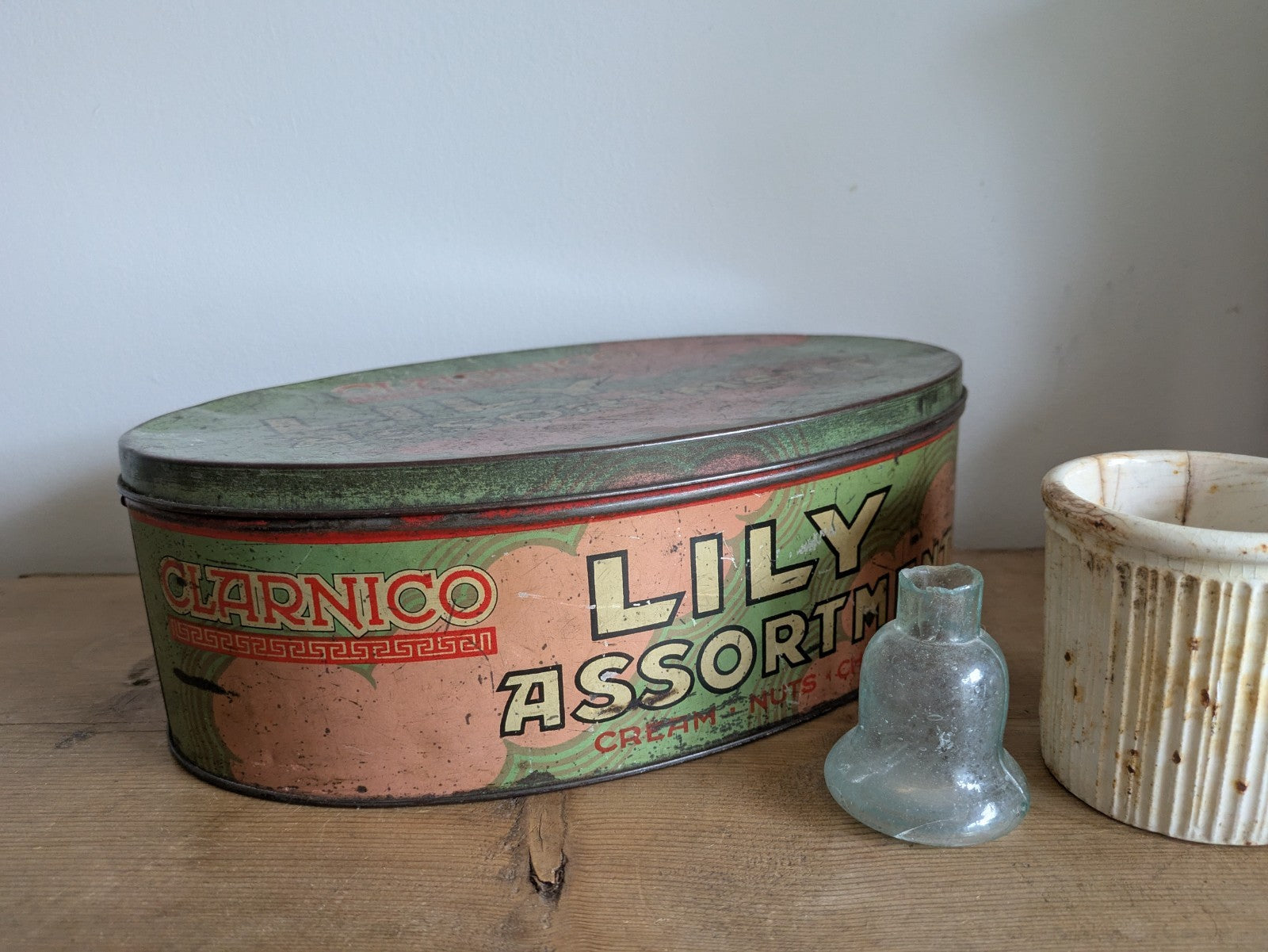 Vintage c1930s Clarnico Lily Cream Nuts Chocolate Confectionery Shop Counter Tin