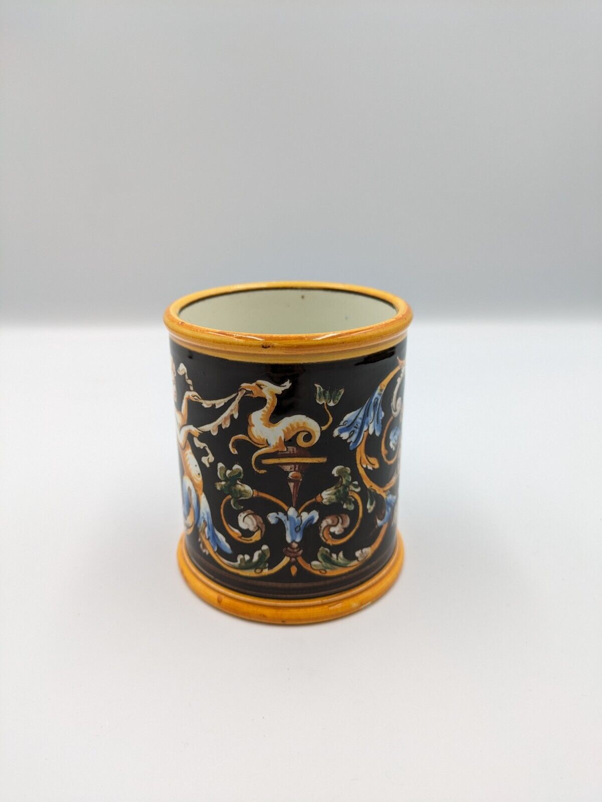 Atq France Faience Fontainebleau Renaissance Bleu French Gien Pot 1875 Majolica 