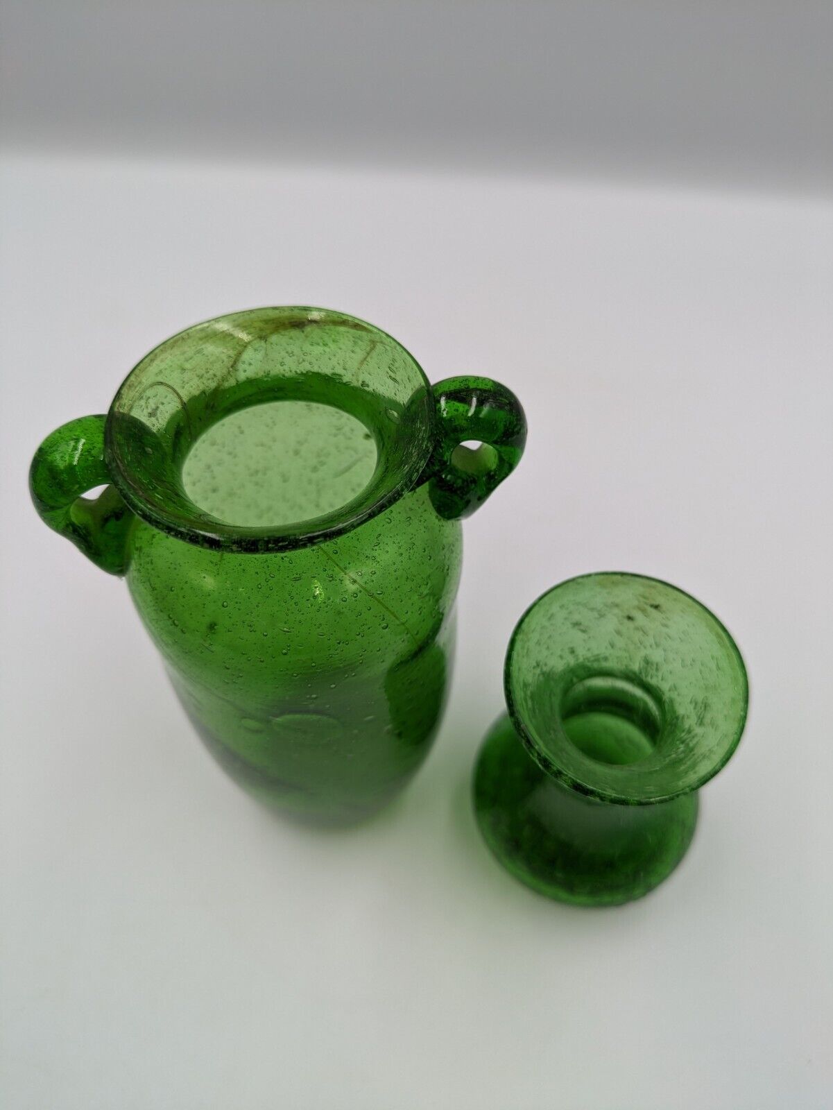 2x Vintage Emerald Green Bubble Glass Miniature Windowsill Vases Hand blown Rare