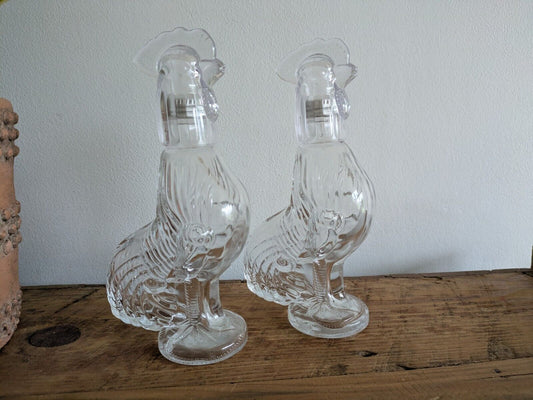 2x Vintage Style Clear Glass Rooster Chicken Decanter Farmhouse Gift Bar Mancave