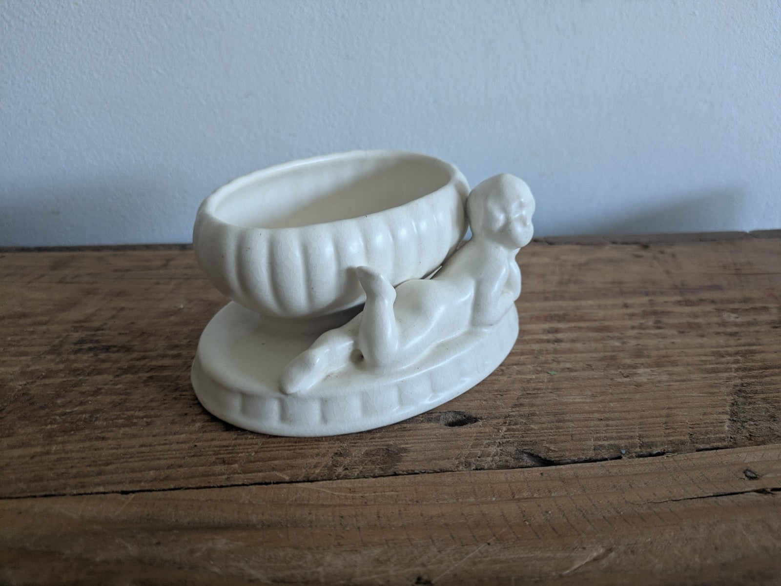 Vintage Sylvac Moselle Cherub Putti Posy Vase Miniature Planter White Mantle Vgc