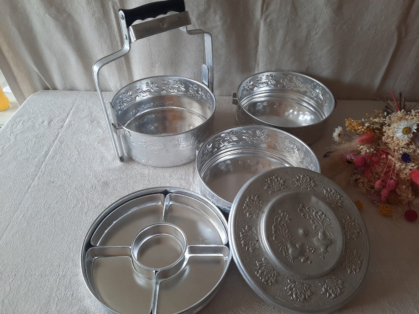Vintage Stacking Chin Fong Rice Cooking 4 Pot Kitchen Chef Food Chinese Carrier