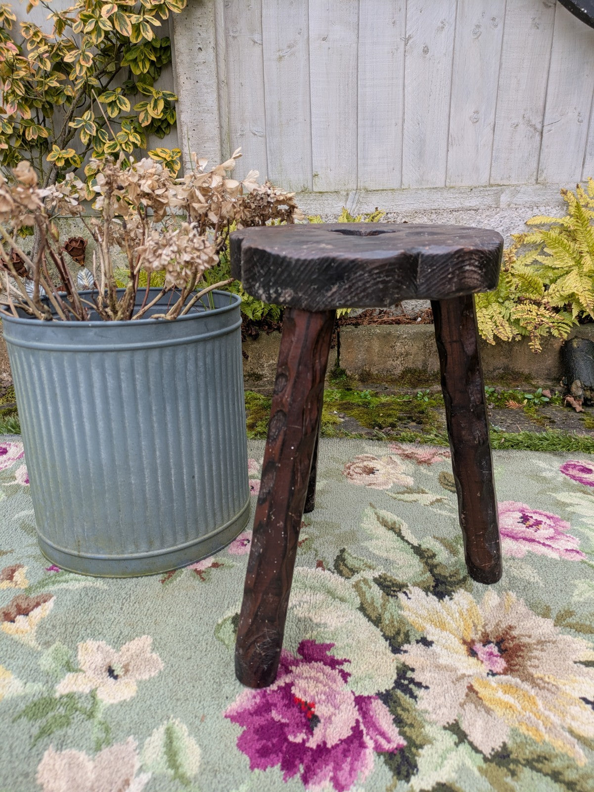 Vtg Hand Carved Stool Campaign Brutalist Screw Leg Wooden Milking Tripod Seat
