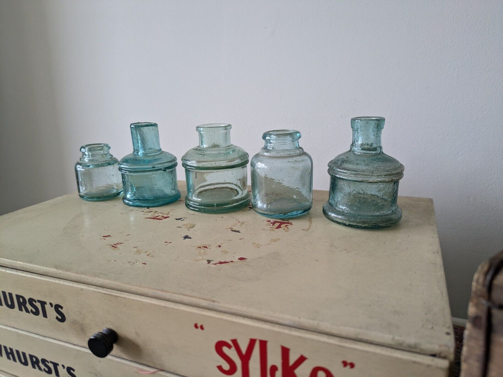 5x Antique Vintage Glass Bottles vase flower original apothecary ink old Prop