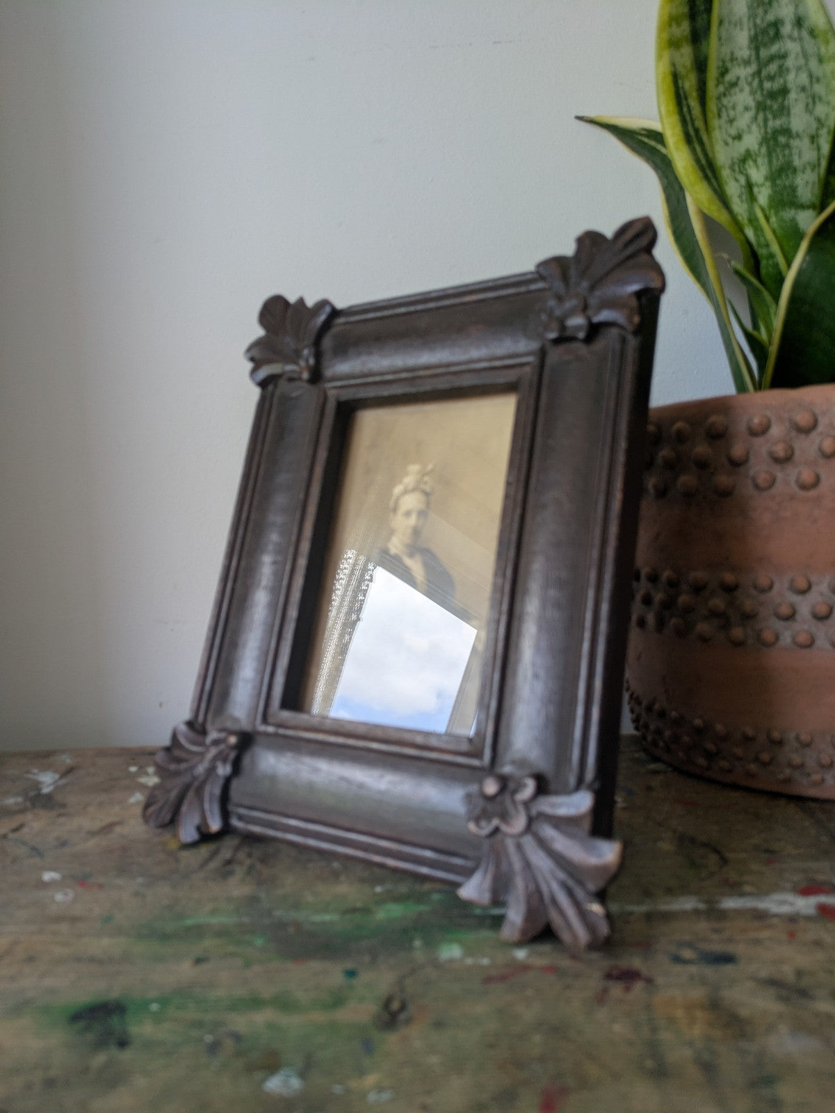 Stunning Antique Victorian 19thc Carved Easel Back Picture Frame Photograph Vtg