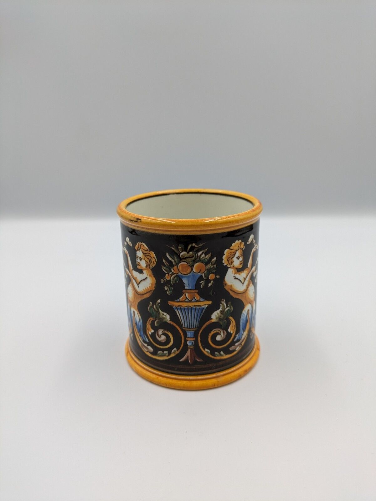 Atq France Faience Fontainebleau Renaissance Bleu French Gien Pot 1875 Majolica 