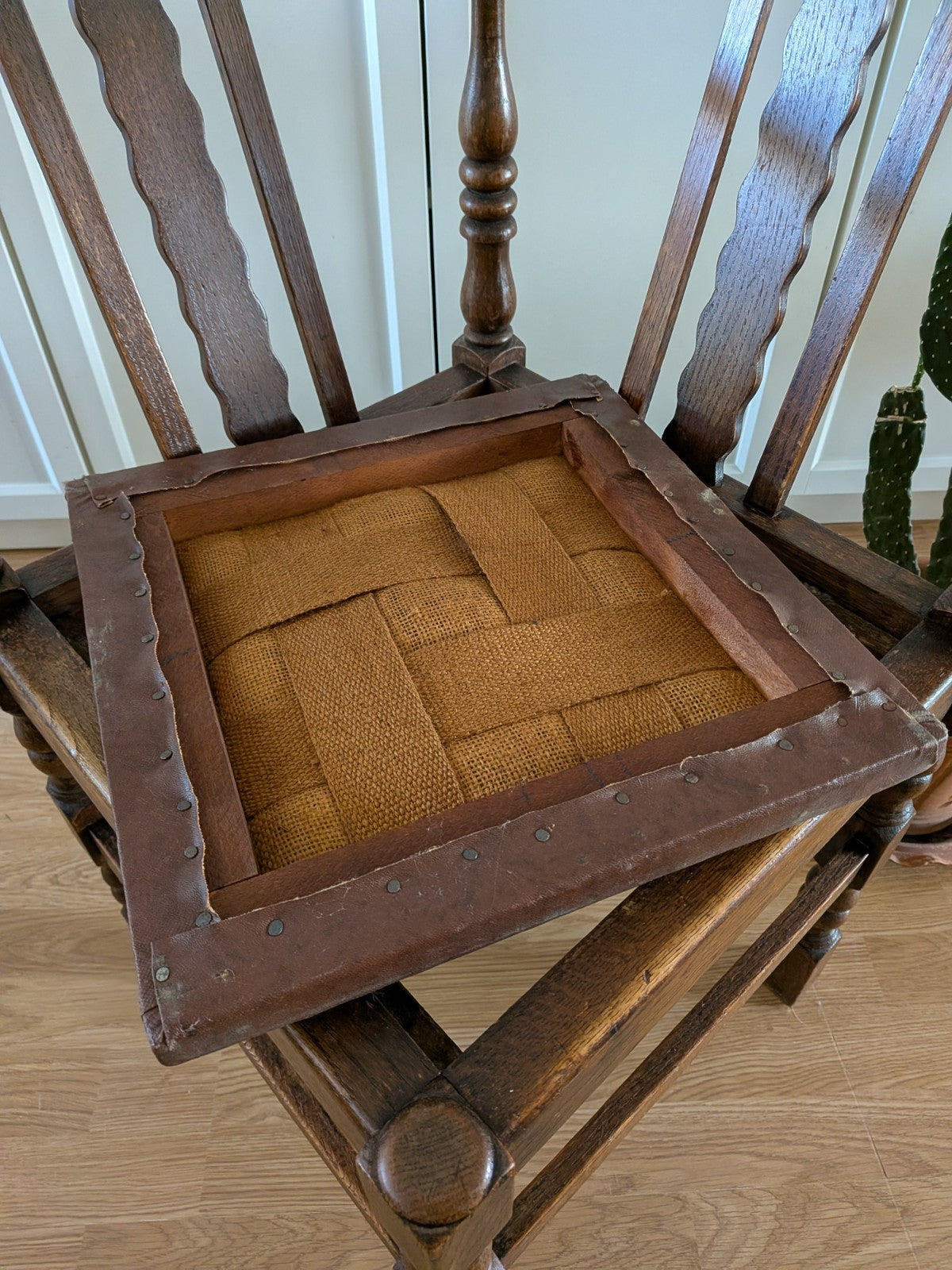 Antique Victorian Carved Oak Corner Chair with Leather Seat VTG Prop Decor Solid