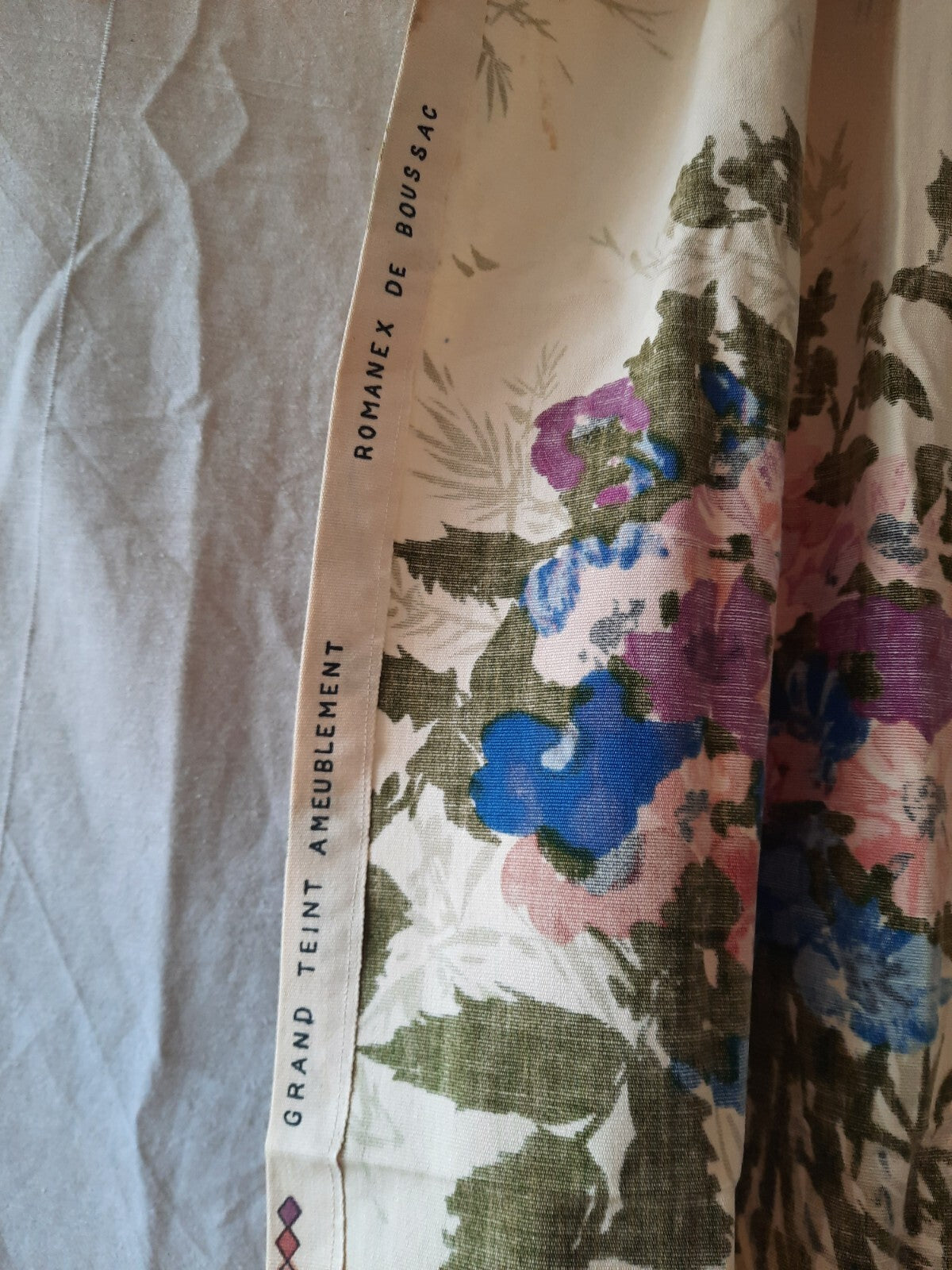 2.38 Metres Vintage French Romanex De Boussac Fabric Floral Flowers Curtain Old