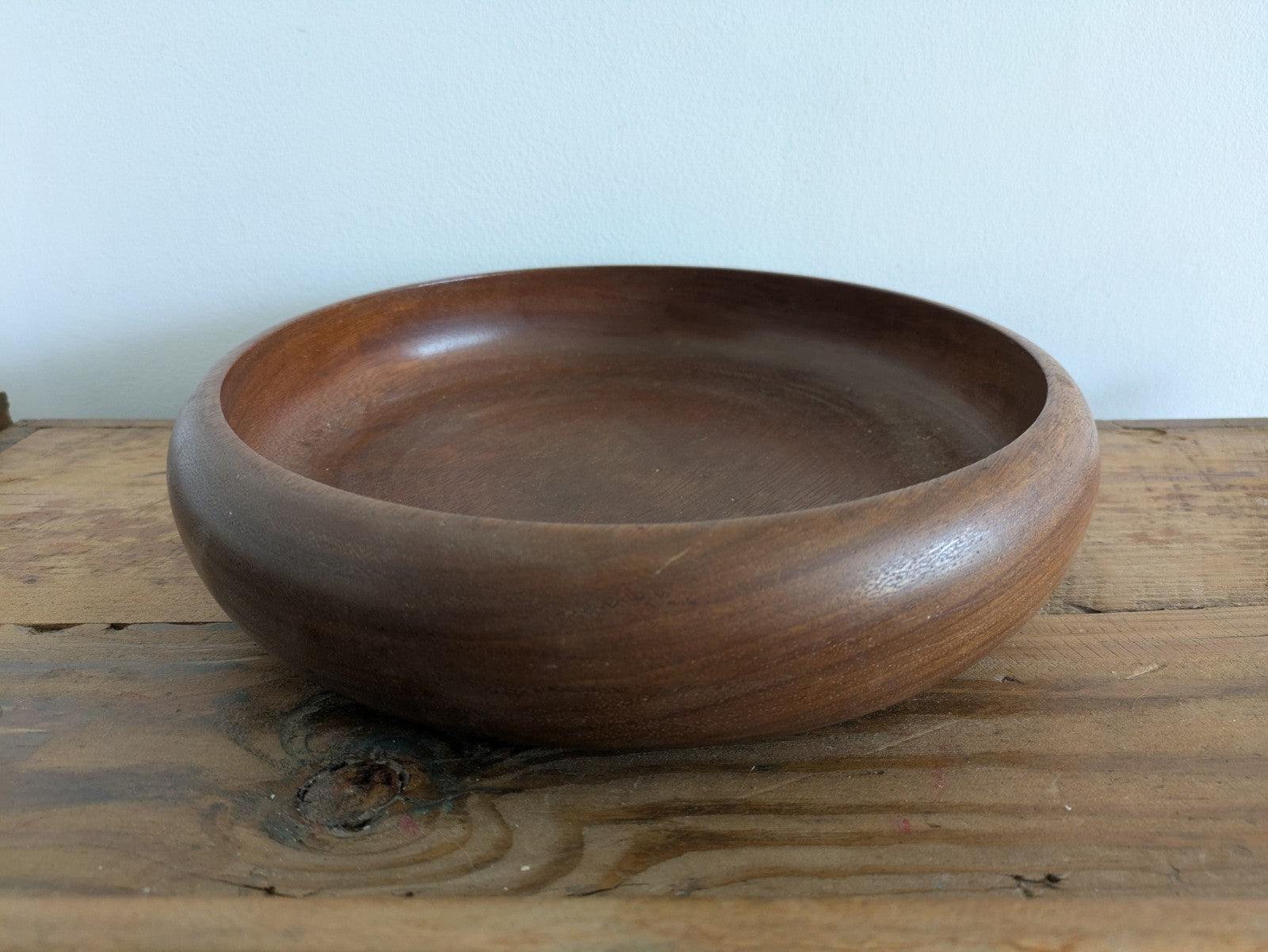 Vintage Mid Century Retro Solid Wood bowl Fruit Serving Round Prop Platter Dark