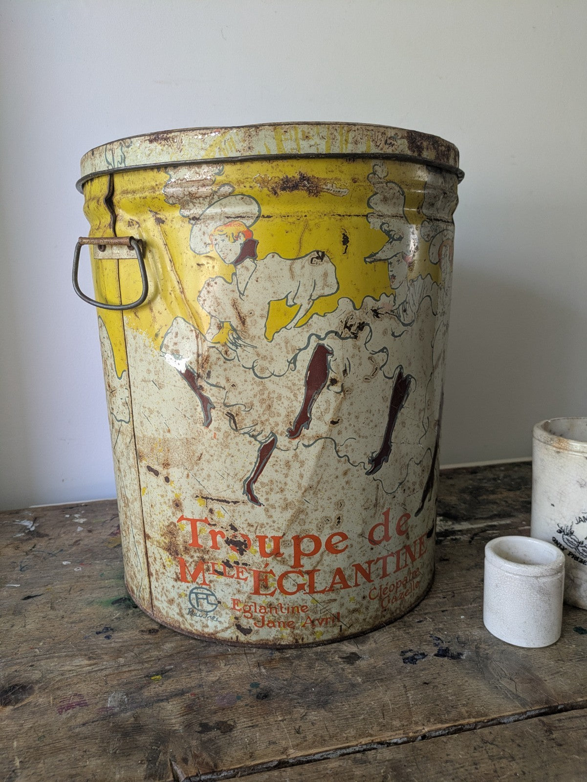 Vtg Sherry Lehmann Metal Tin Troupe De Mille Eglantine Le Can Toulouse Lautrec
