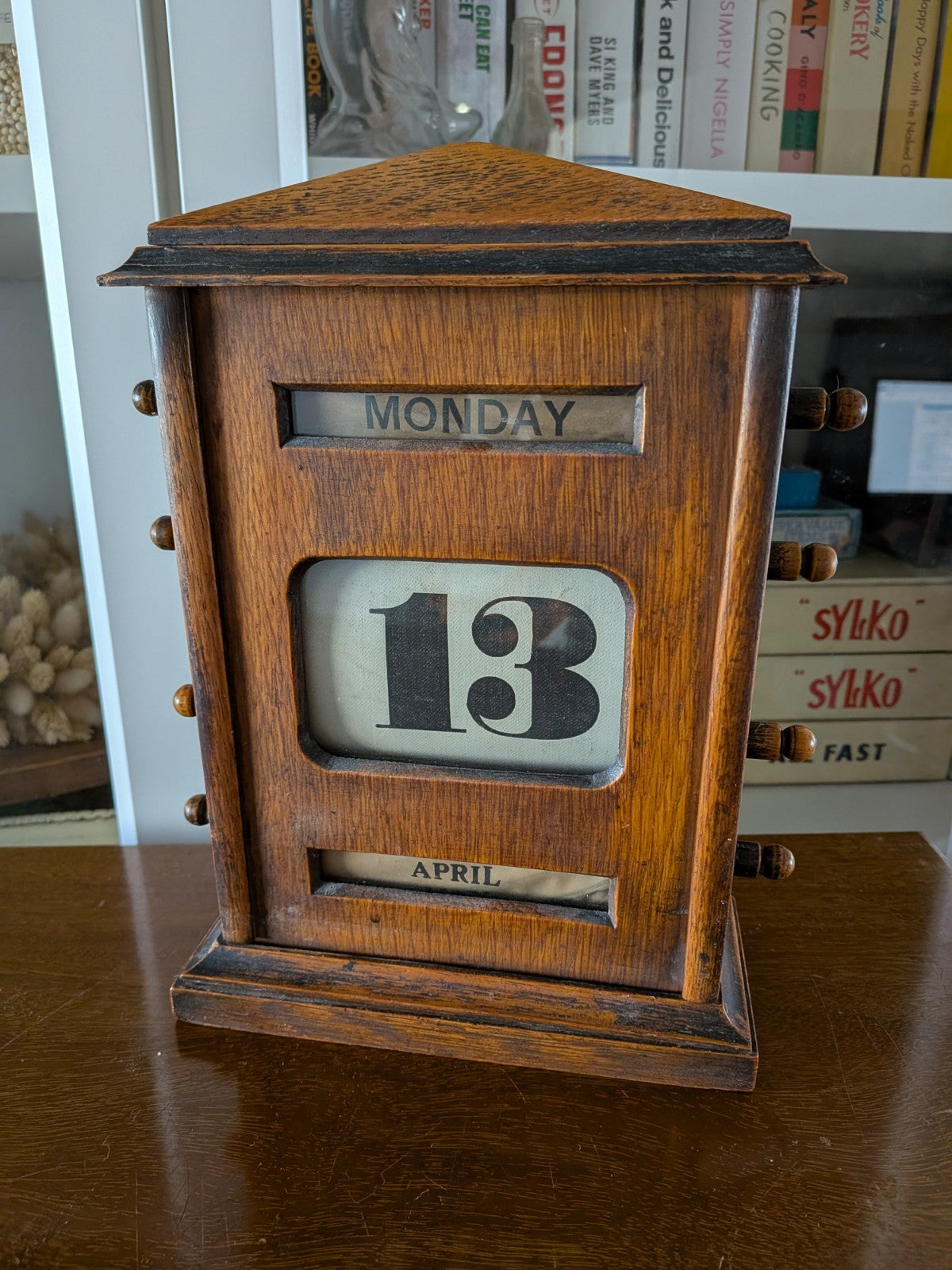 Antique Edwardian Wooden Perpetual Calendar c.1900 Oak Vgc Desk Working Office