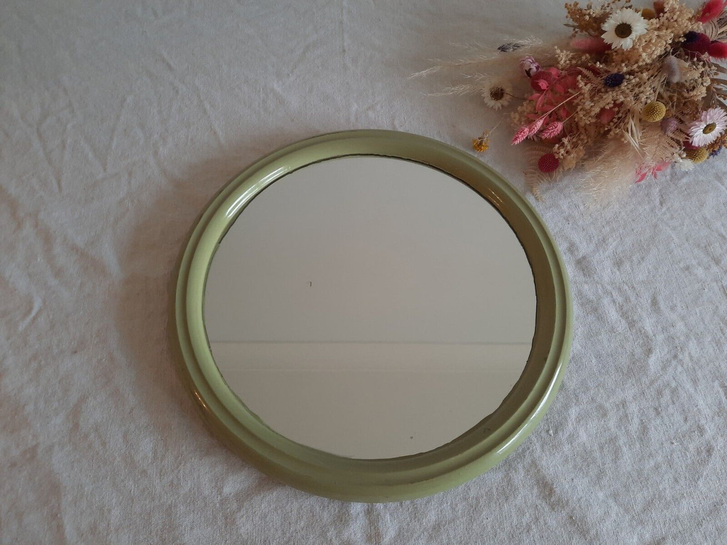RETRO MID CENTURY DUTCH 'TIGER' ROUND MIRROR GREEN KITSCH ORIGINAL WALL PROP OLD