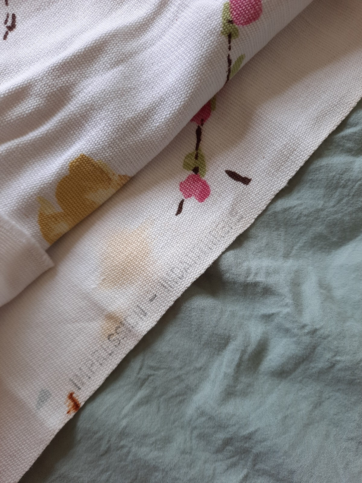 100% Cotton French Interior Fabric Bouquet Vintage White Floral 2.1m Tulips Rare