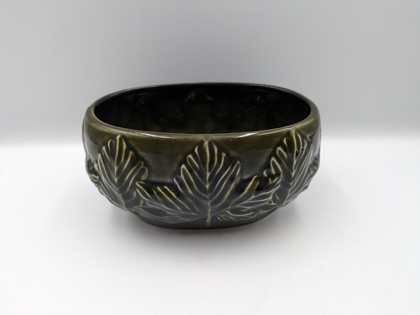 Sylvac 4205 Autumn Leaves Vase, retro, vintage, sycamore Maple Oval Deco Green