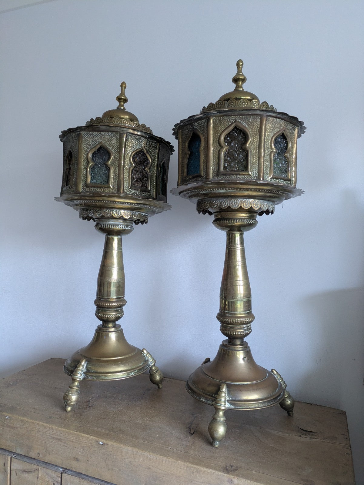 VTG Moroccan Brass Floor Lamps Stained Glass Gothic Original Pair Lights Props 