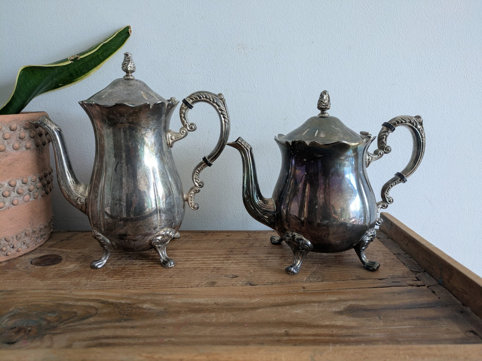 Beautiful Silverplate Footed 1.1 Lt teapot & Coffee Pot Hong Kong Prop Vintage 