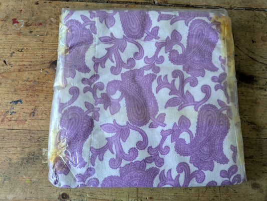 2x vintage pillow case Retro polycotton Purple patterned BNWT Prop New Pair Bed