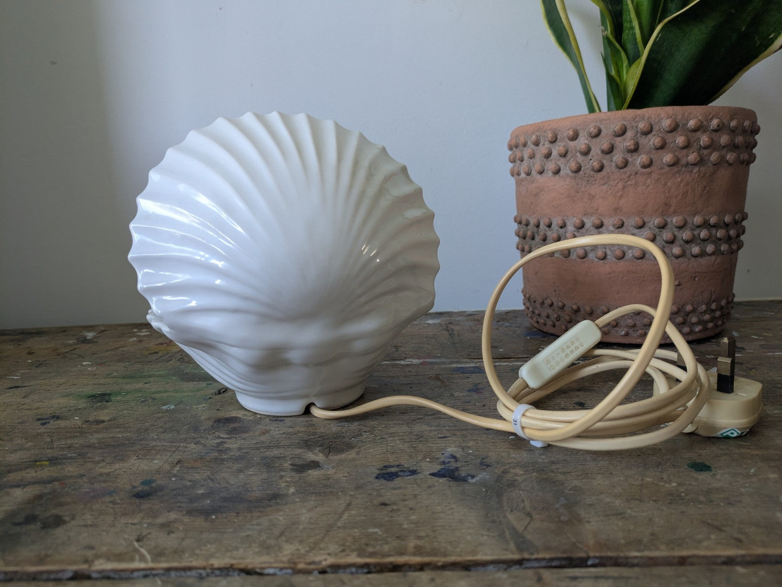 Vintage Shell Pearl Night Light Ceramic Ornament Bedside Lamp Clam Nightlight