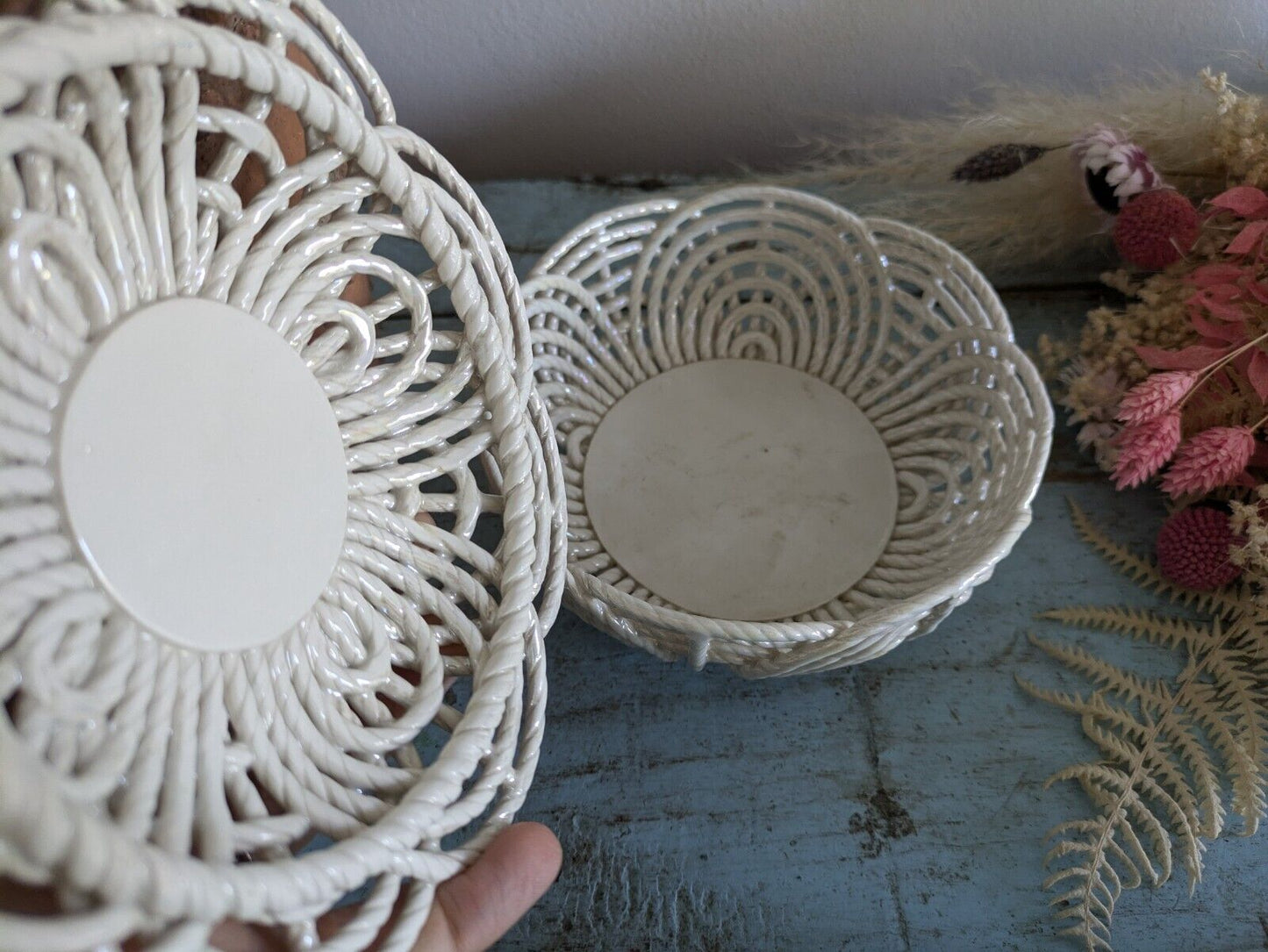 Vintage Shabby Chic Porcelain Flower Bowl Top Floral Rose Lattice Woven Basket 