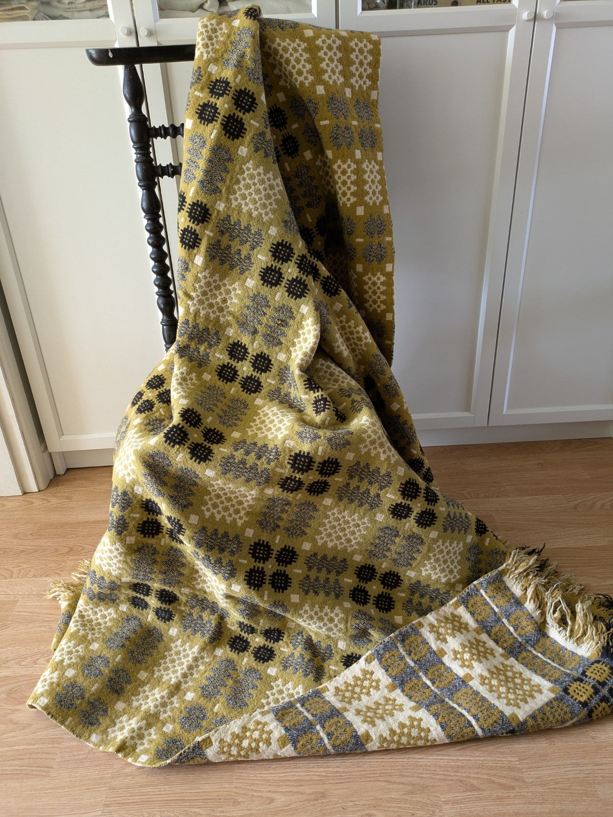 Rare VTG Welsh Wool Blanket Tapestry Yellow Black White Reversible Throw Mustard