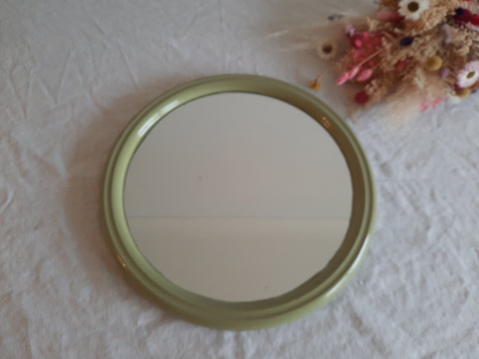 RETRO MID CENTURY DUTCH 'TIGER' ROUND MIRROR GREEN KITSCH ORIGINAL WALL PROP OLD