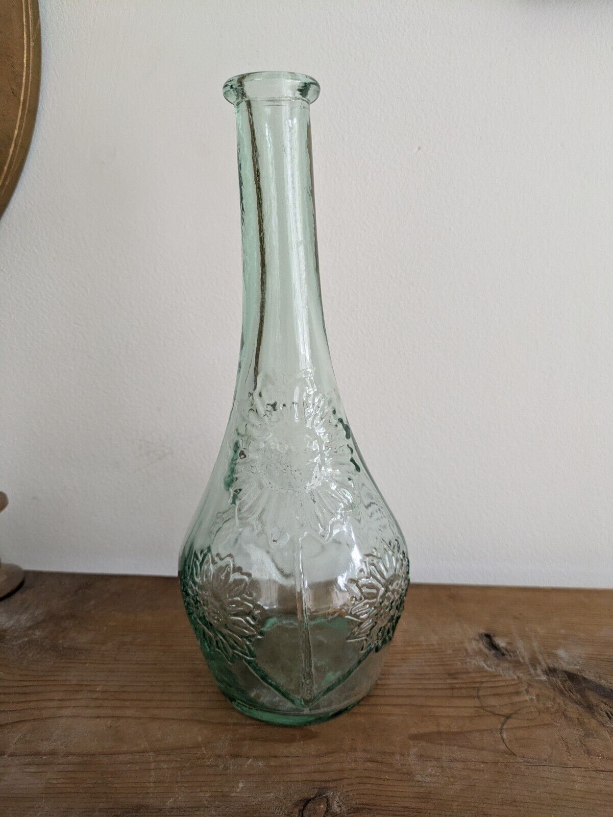 VINTAGE ART GLASS GENIE BOTTLE DECANTER WITH SUN FLOWERS NO STOPPER PRESSED Vgc