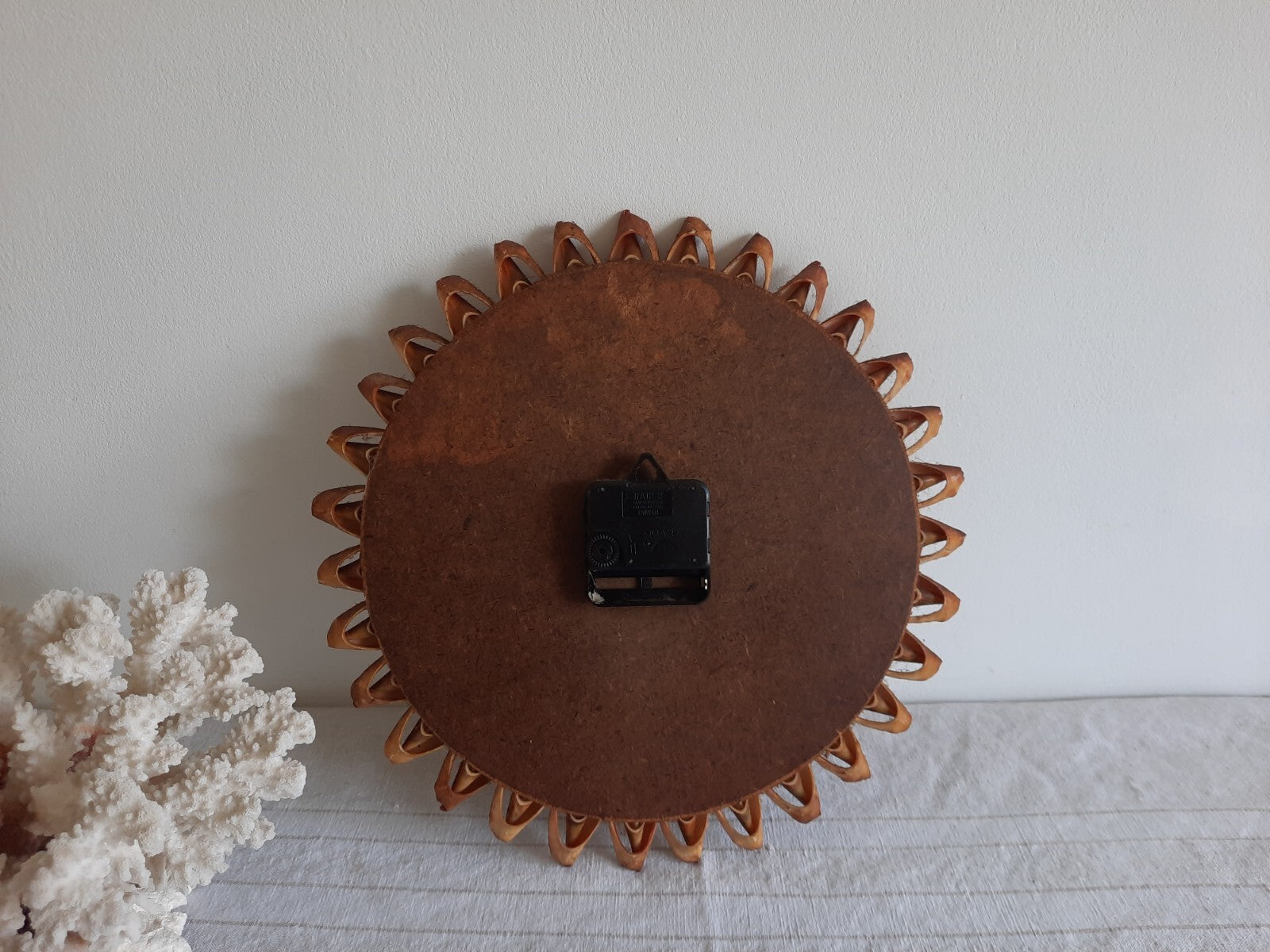 Retro Kitsch Sea Star Art Original Wall Clock Seashells Decorated Quartz Clock