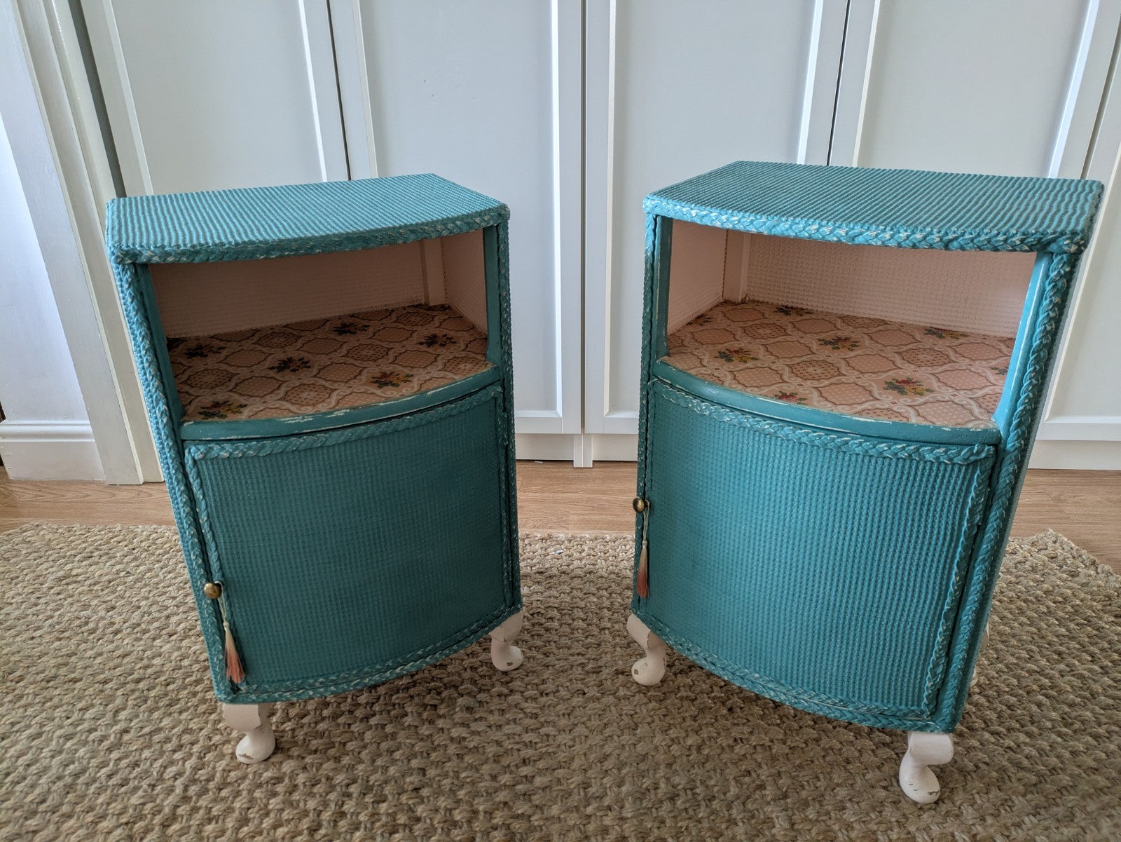 2x Vintage Lloyd Loom Bedside Table Bedside Drawers Cabinets Pair Painted French