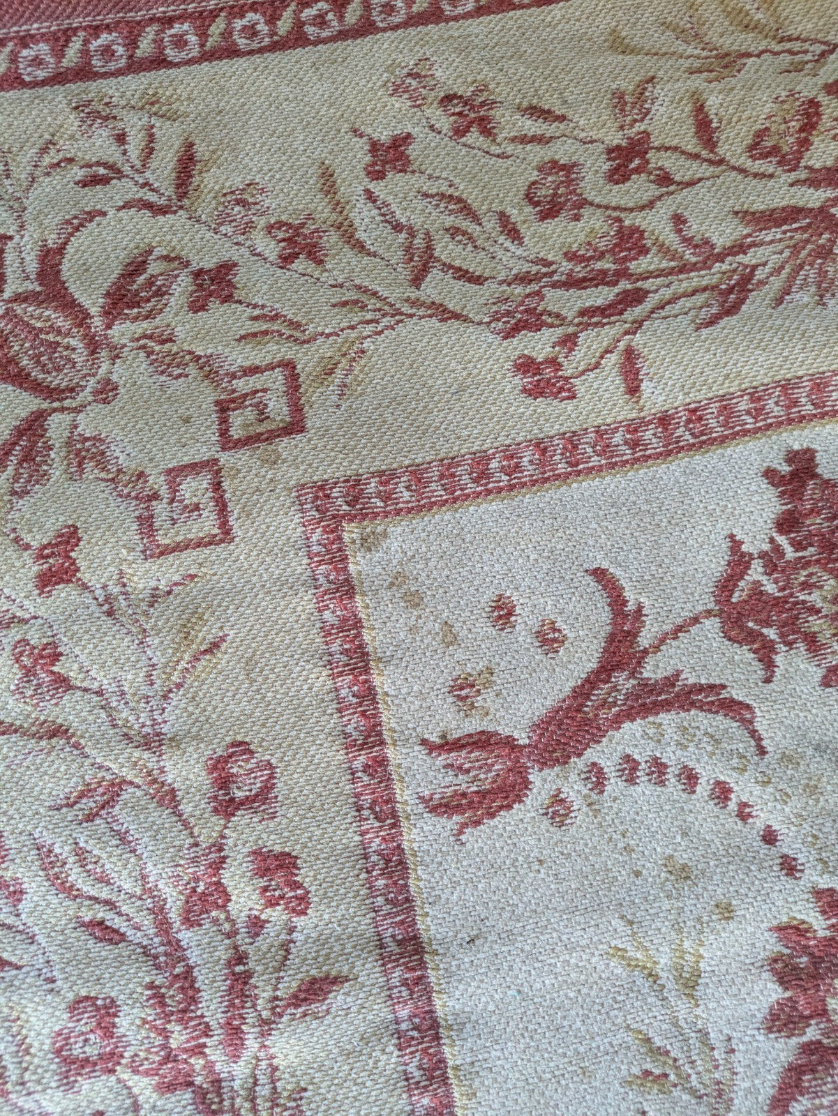 Laura Ashley Malmaison Rug Cream Red Vintage Traditional (234x165cm) Terracotta 