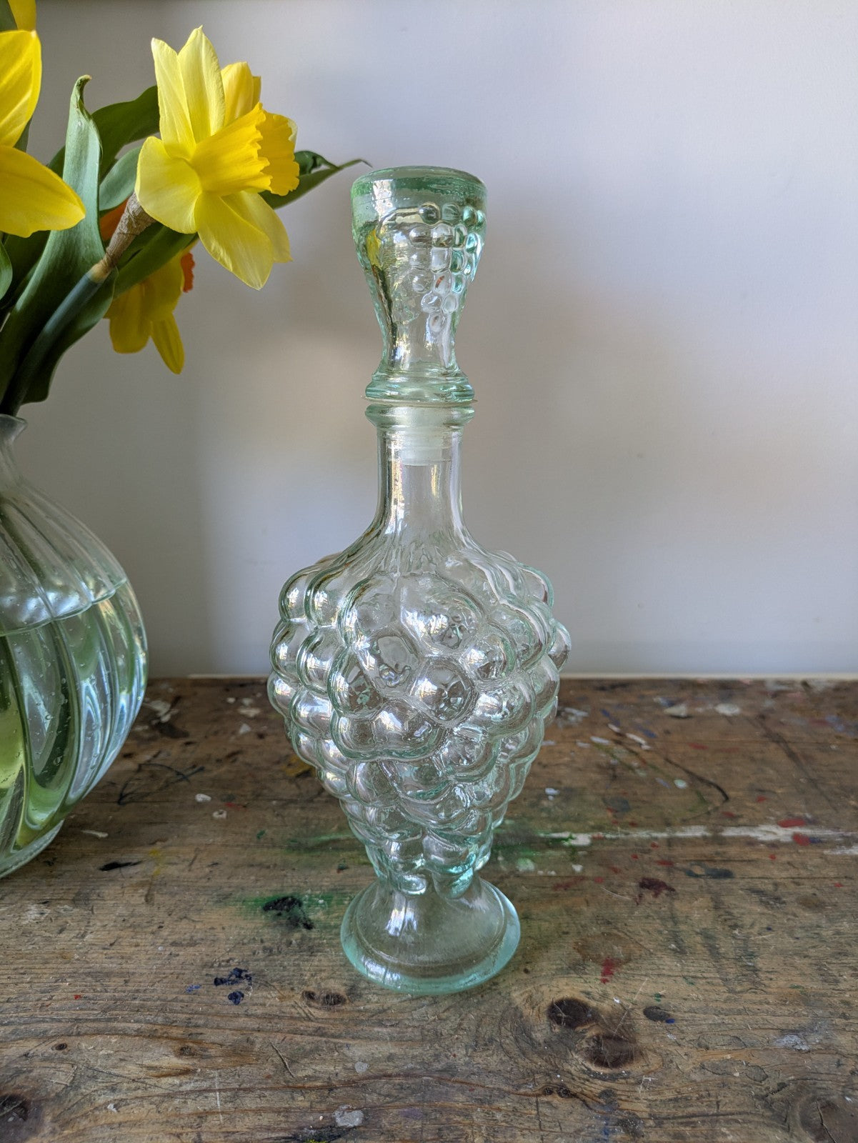 Vintage Italy Grape Cluster Bubble Glass Bottle Decanter Wine Genie Etruscan Vgc