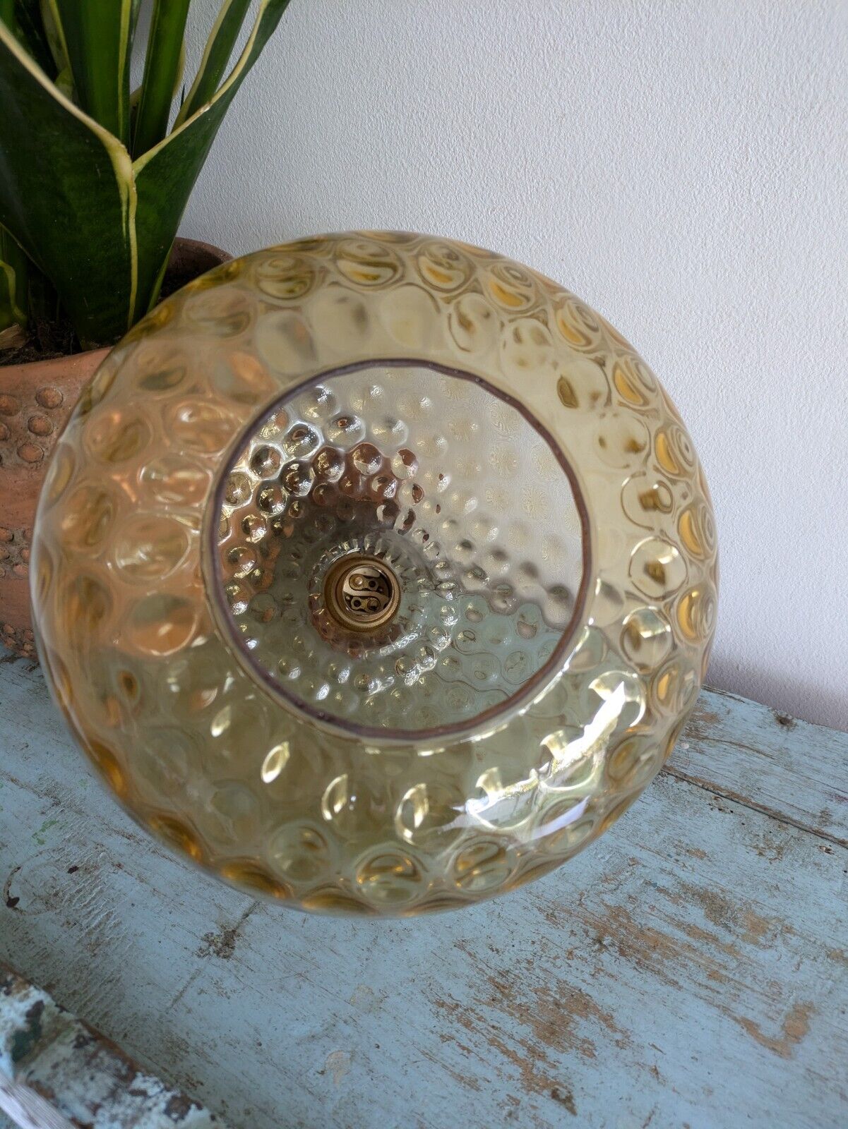 VTG AMBER GLASS CEILING PENDANT LIGHT SHADE HONEY COMB TEAK GLOBE MID CENTURY VG
