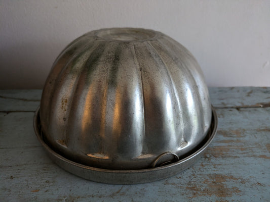Vintage Bundt Cake Pan Aluminum Mold Jelly Baking Prop Lid Original Kitchen Vgc