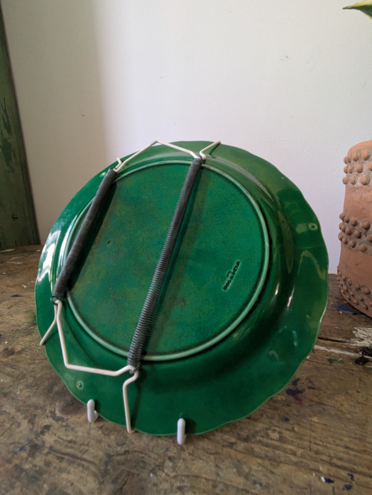 Victorian Wedgwood Green Majolica Glazed Sunflower & Basket Weave Plate - 21.5cm