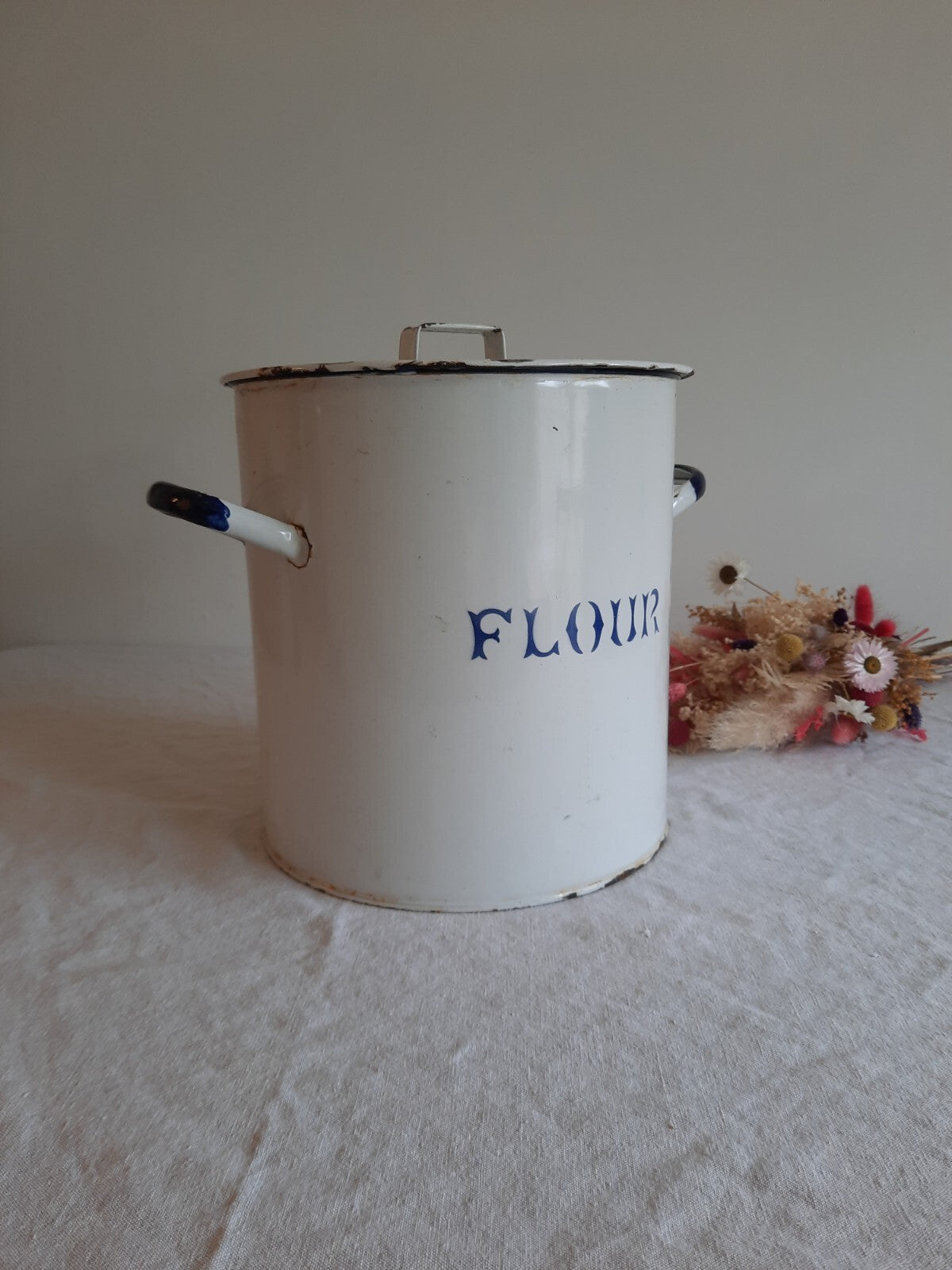 Antique / Vintage Enamel Flour Bin Storage Container Kitchen Display Early Retro