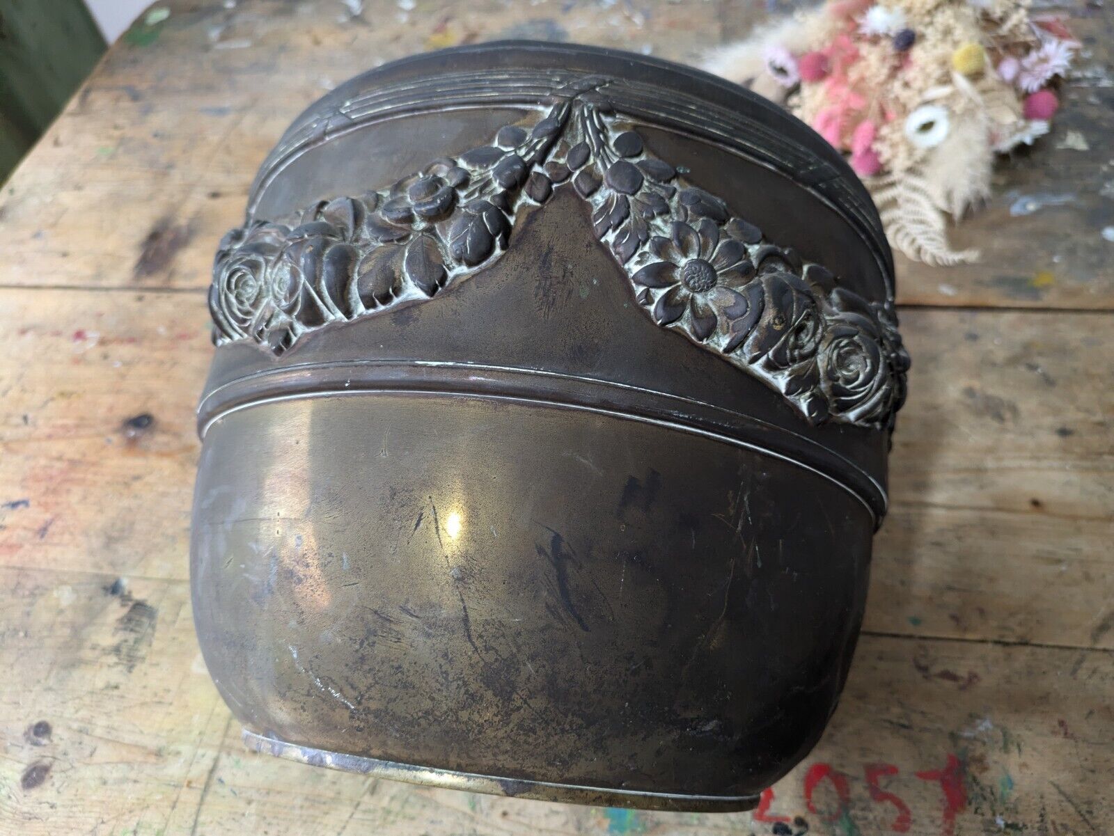 Antique Arts & Crafts Brass Planter Large Size Aspidistra Plant Pot Swags Floral