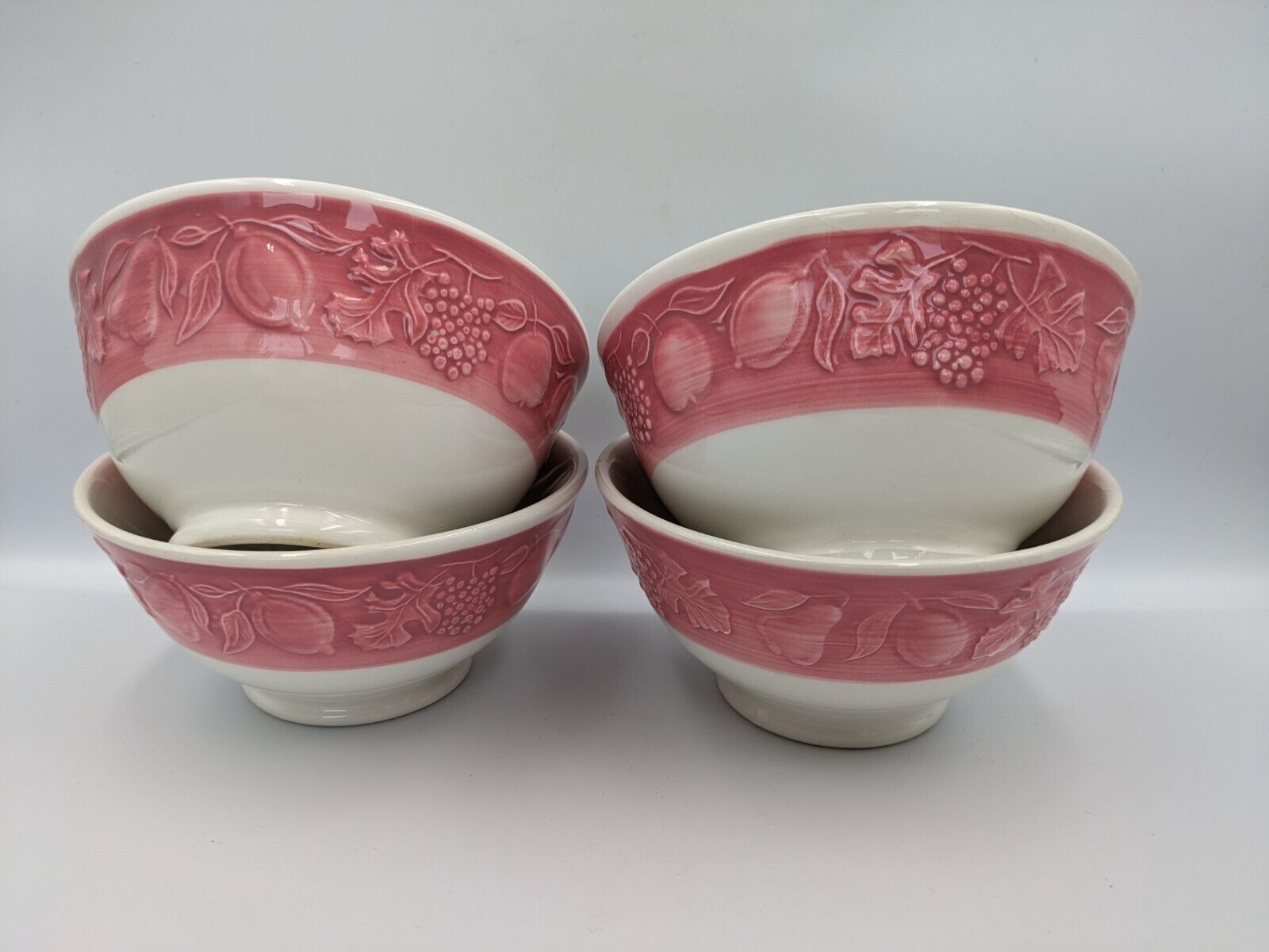 4x QUADRIFOGLIO Franco Giorgi Large Rim Soup Bowl WHITE Embossed Fruit Rim Pink
