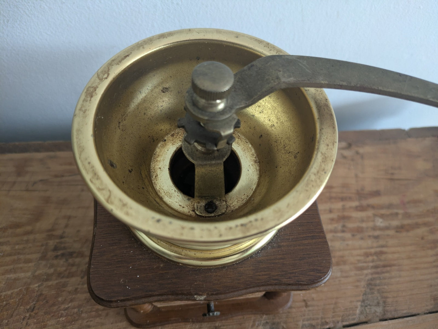 Vintage Wooden Manual Coffee Grinder Hand Crank Coffee Mill Drawer Rustic Kitche