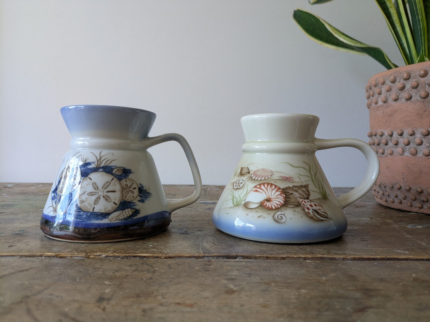 2x Beach Ocean Seashells Seaweed Ceramic Travel Mug No Spill Otagiri VTG Pair