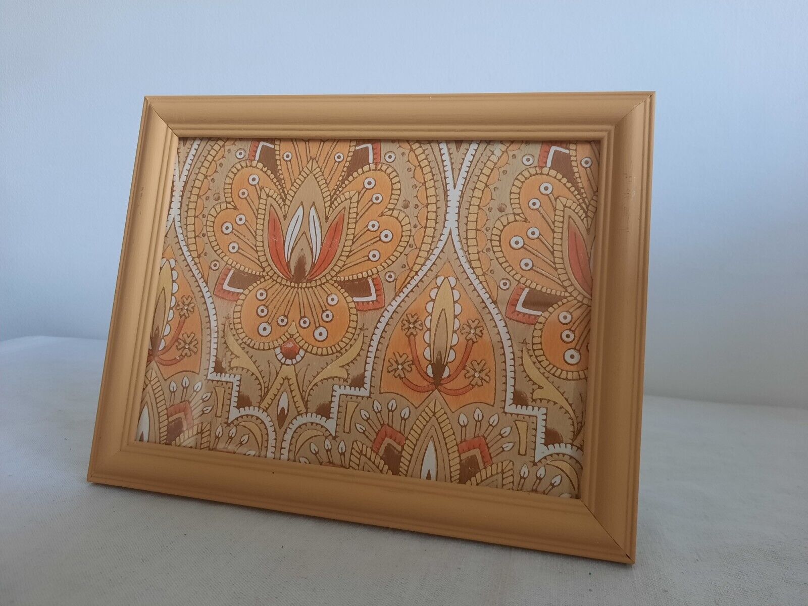Retro picture Frame Wallpaper Sample gift framed Yellow Deco Vtg Floral Decor
